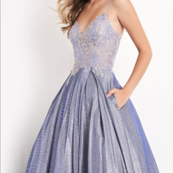 Jovani ball gown - Picture 2 of 4